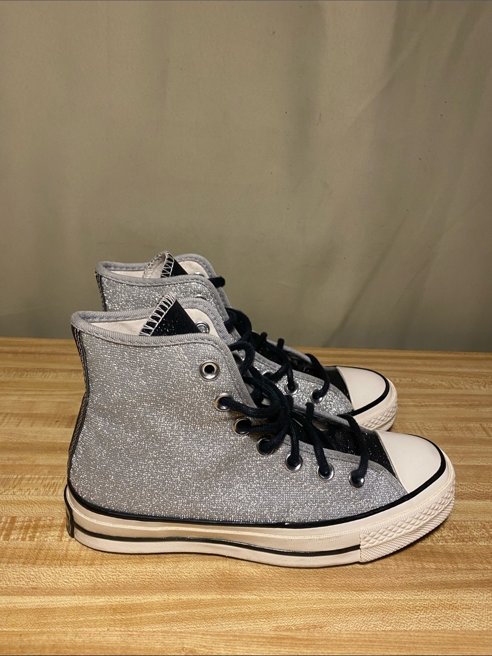 Converse  Chuck 70 Hii Authentic Glam Silver Glitter Shoes Women’s  5